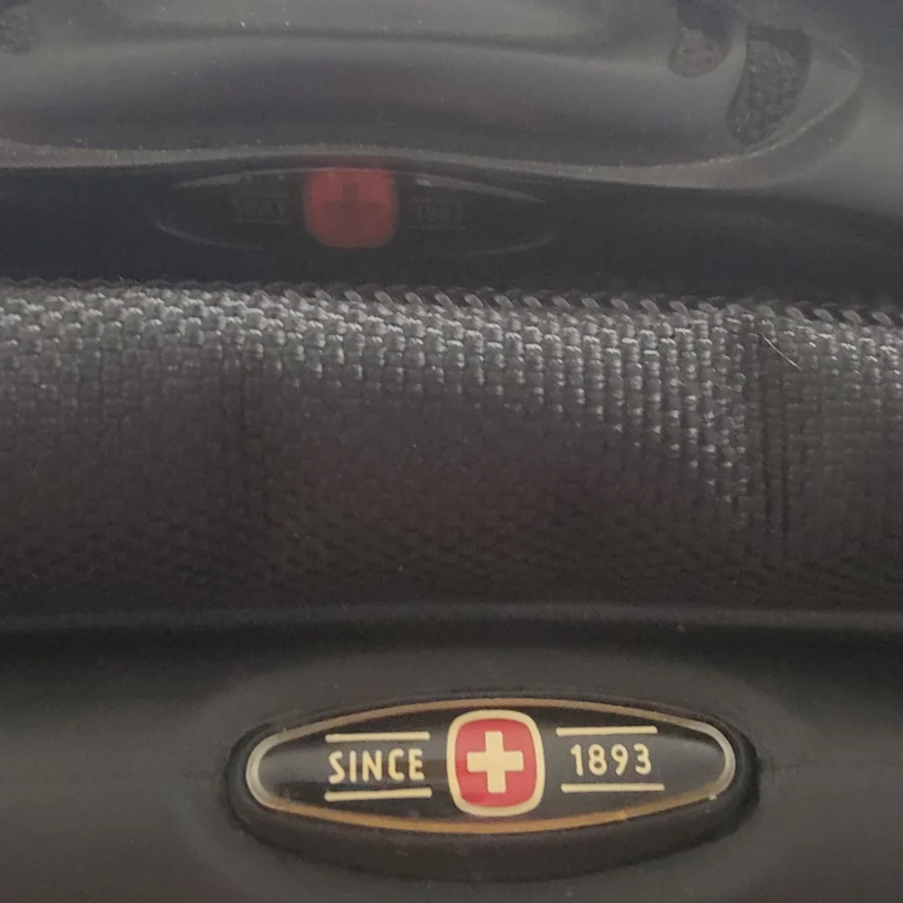 New Swiss Gear Laptop Rolling Case